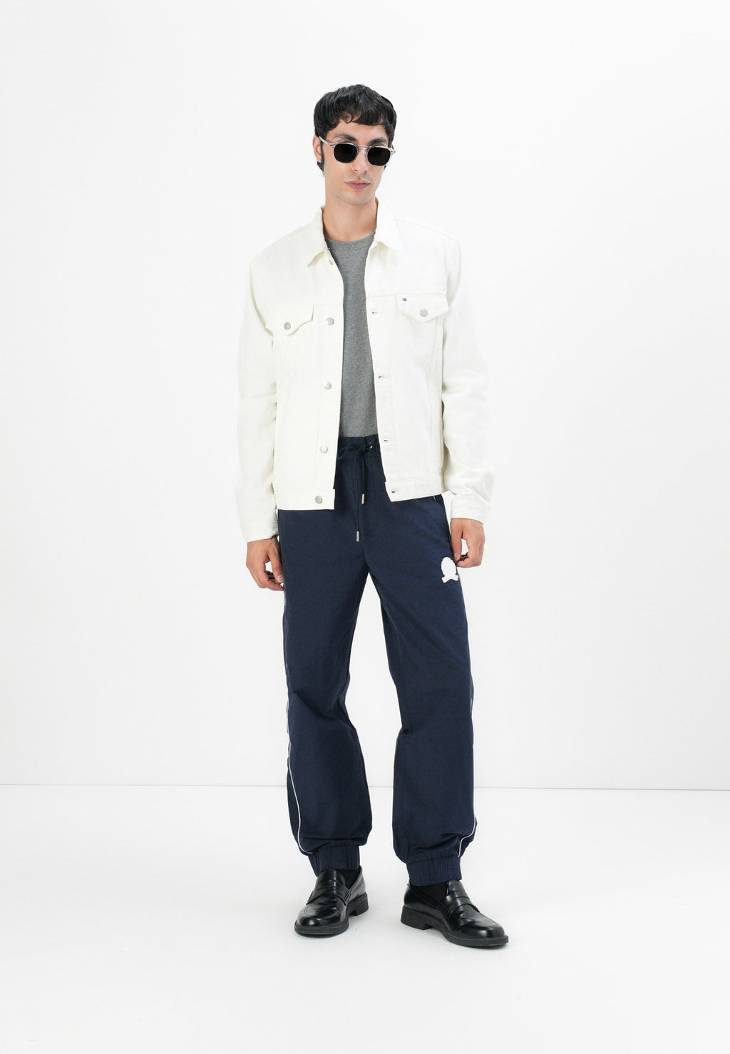 CUFF PANTS Media 3