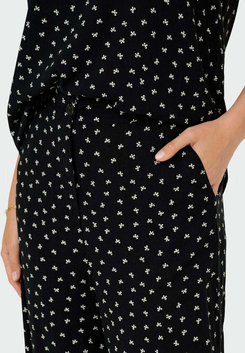ONLY ONLNOVA Regular Fit