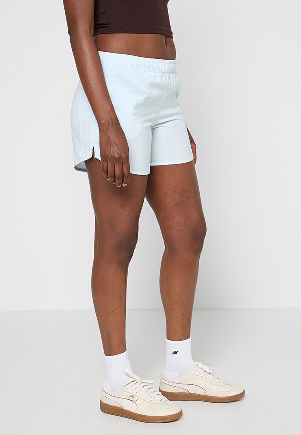 New Balance SPORT ESSENTIAL
