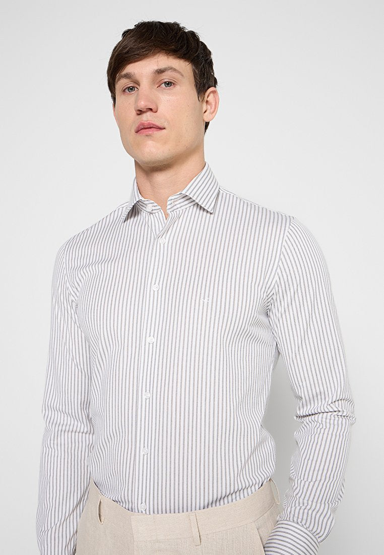 Michael Kors SLIM FIT