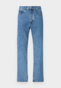 Blaue Jeans aus Denim mit geradem Bein, ausgestattet mit fünf Taschen, einem Knopf- und Reißverschluss sowie dezenten Verblassungen im Stoff.