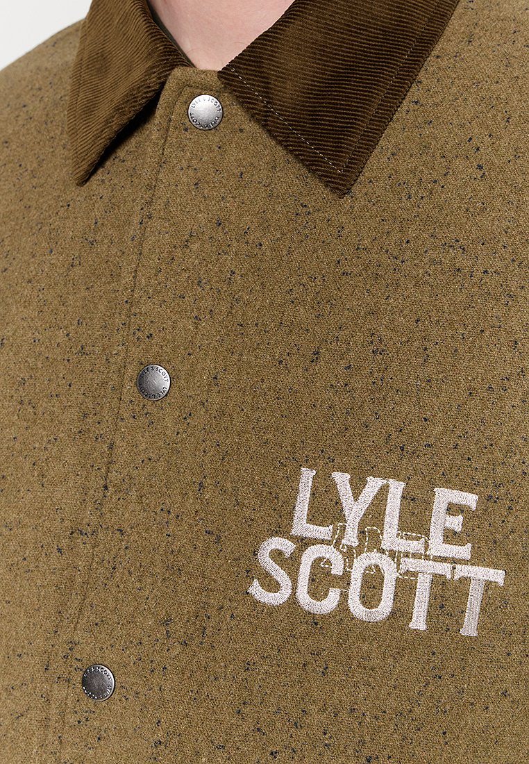 Lyle & Scott