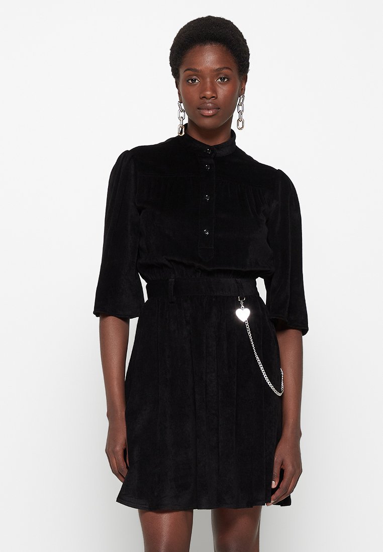 Love Moschino