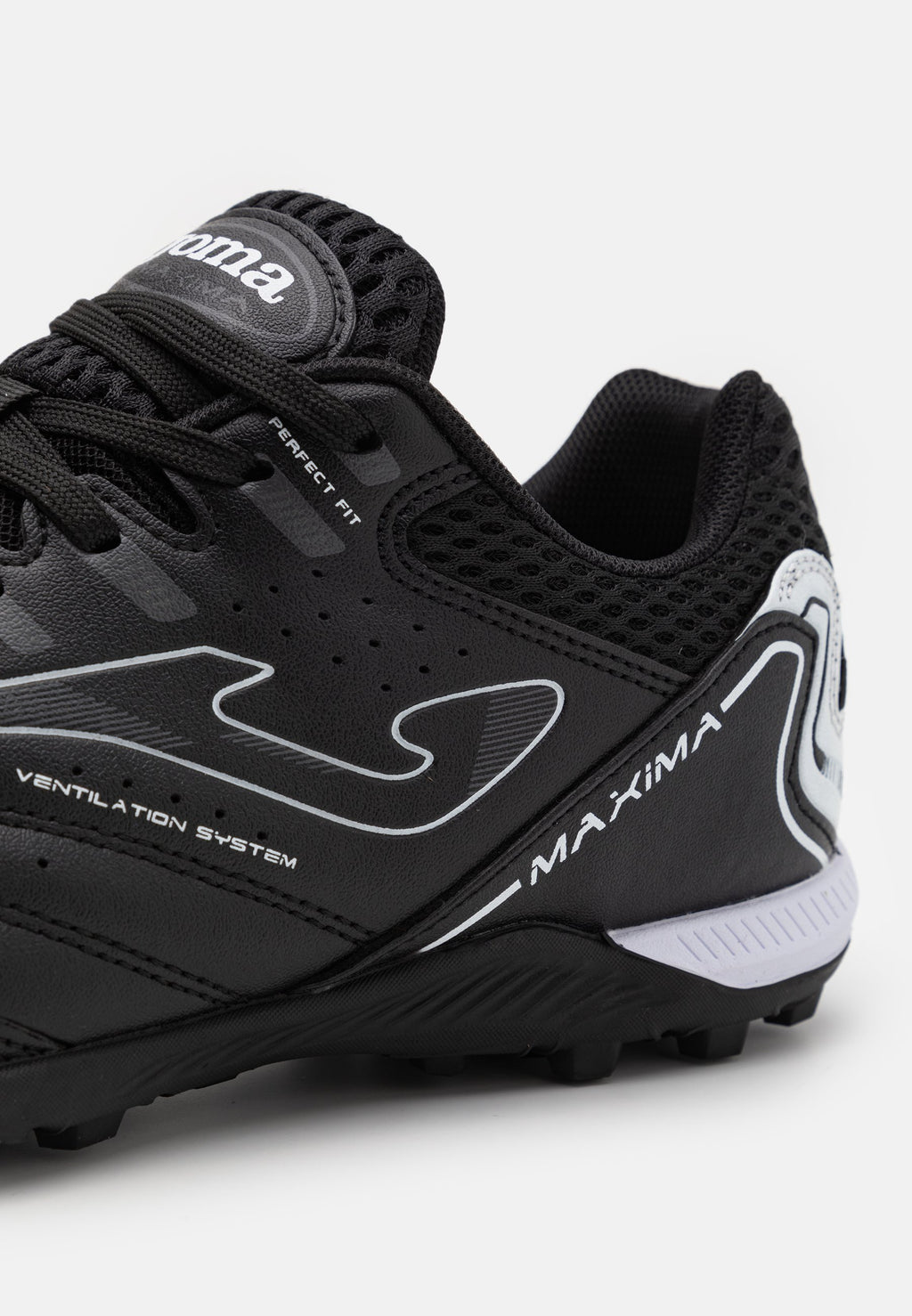 Joma MAXIMA