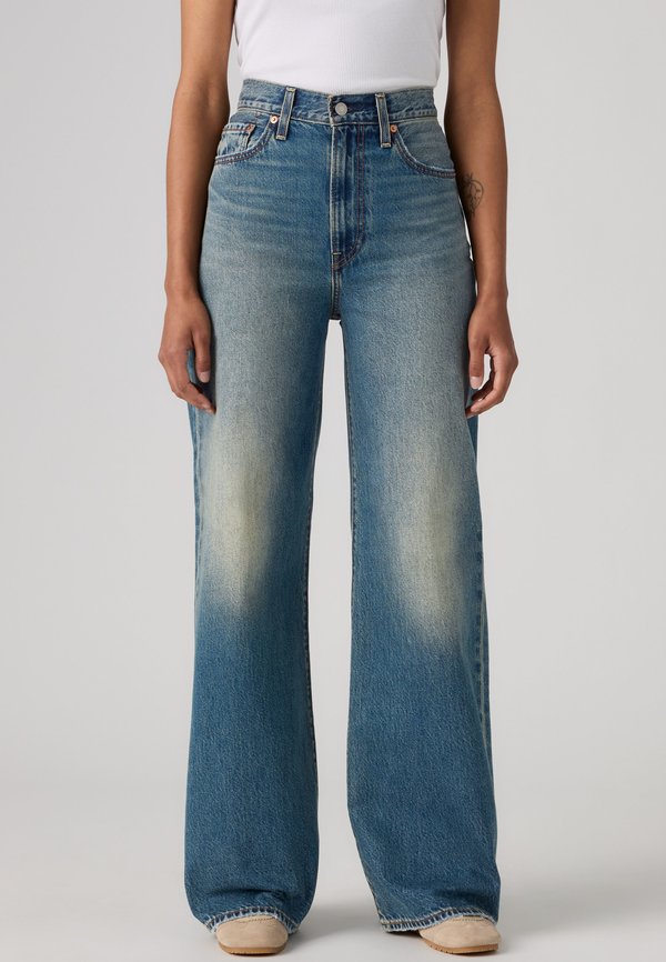 Levi's® RIBCAGE WIDE LEG - Wide Leg - counting bills