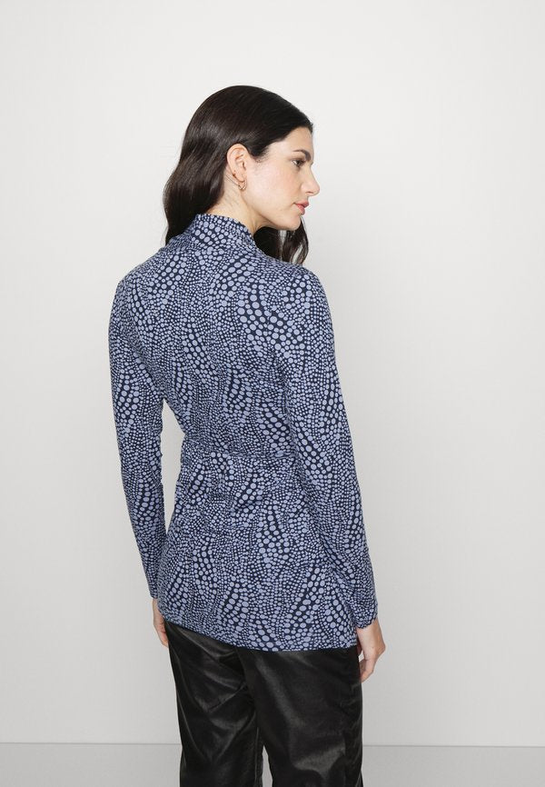 Esprit Maternity