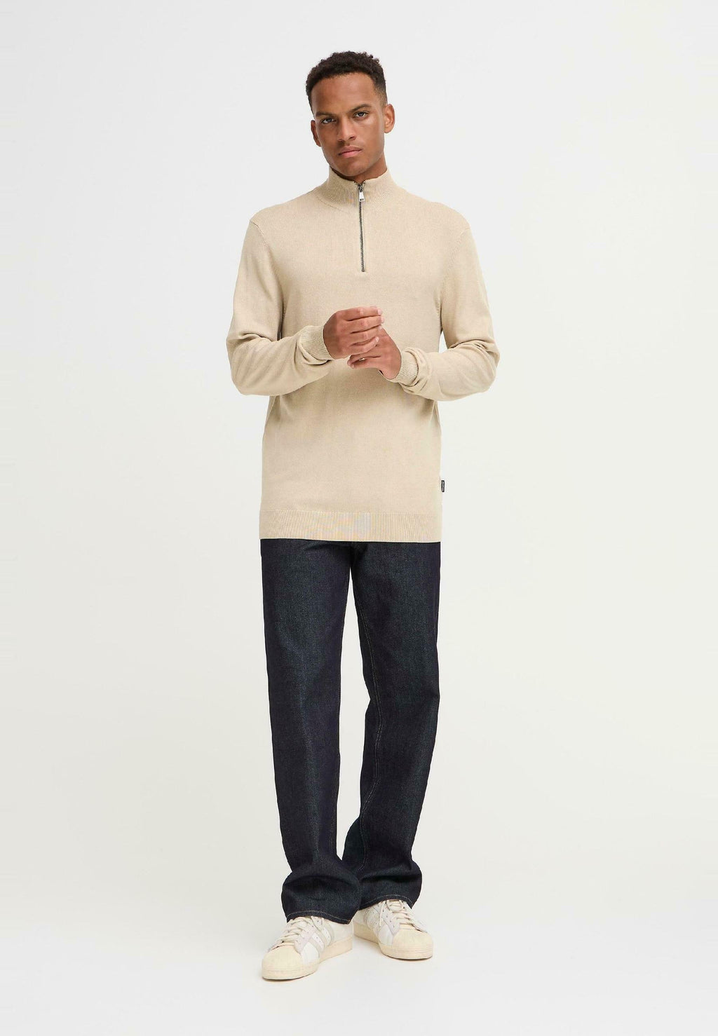BHDAN FINE KNIT TROYER Media 2