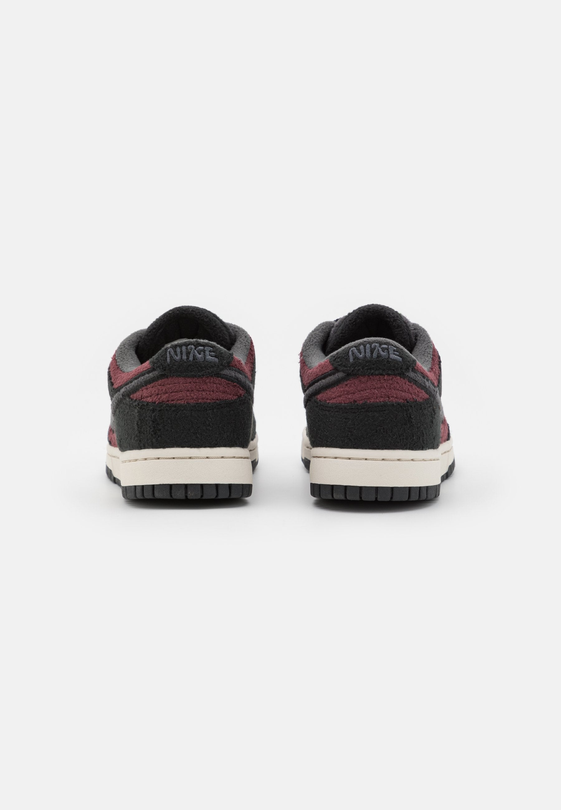 Nike Sportswear W DUNK LOW SE CC