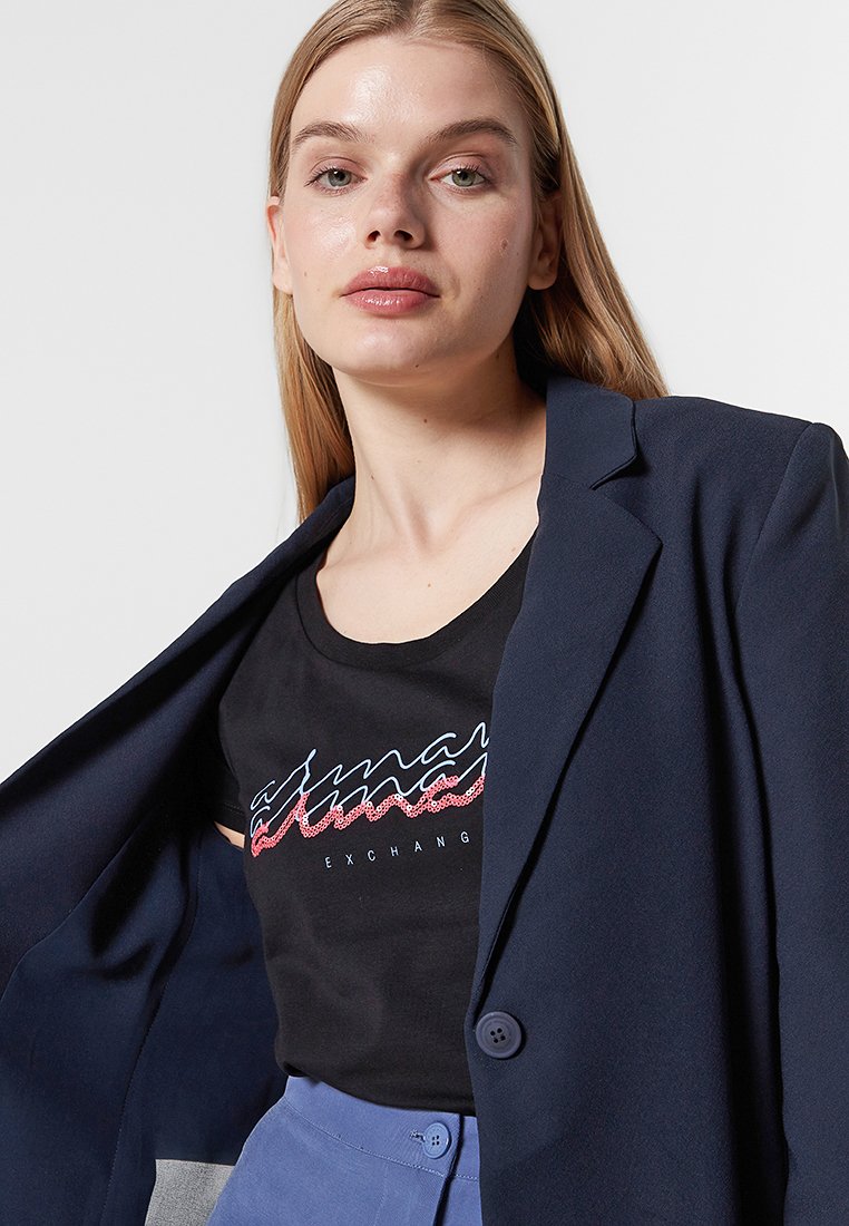SLIM FIT Media 4