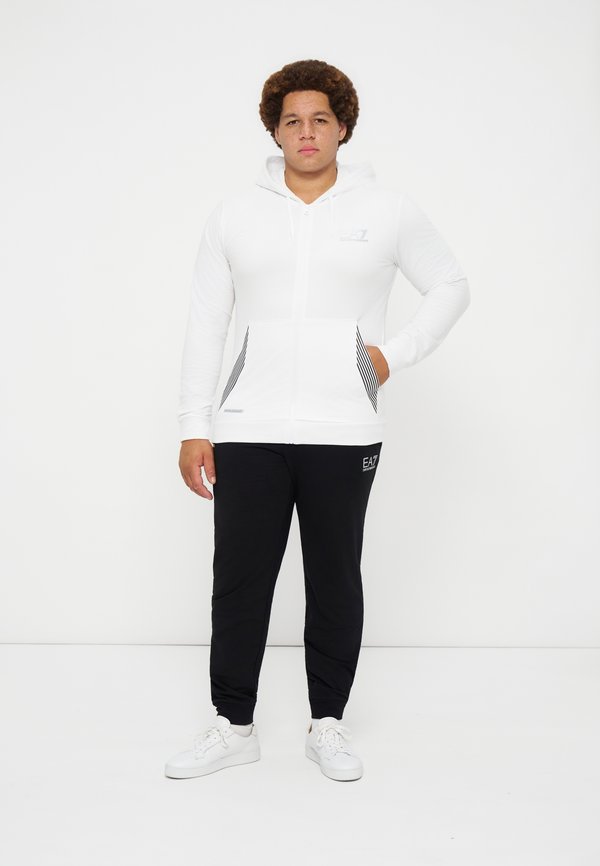 EA7 Emporio Armani TRACKSUIT