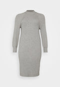 Grau gestreiftes Strickkleid mit langen, leicht puffigen Ärmeln und hohem Kragen. Figurbetonte Silhouette mit einem knielangen Saum. Glatte Textur.