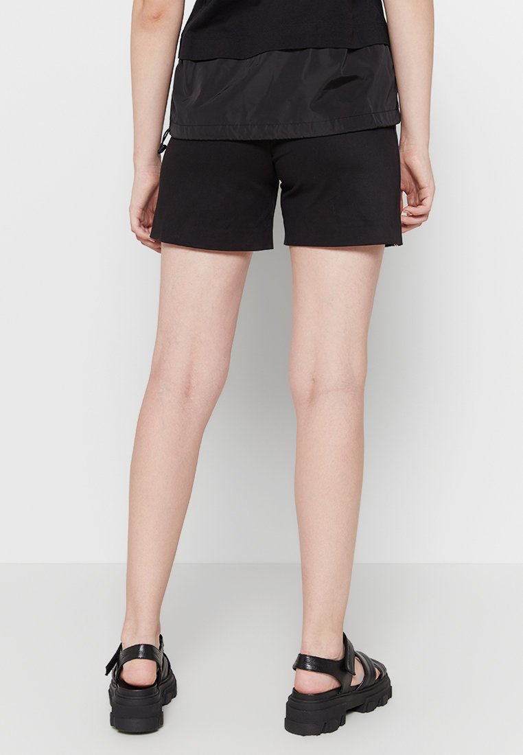 Love Moschino