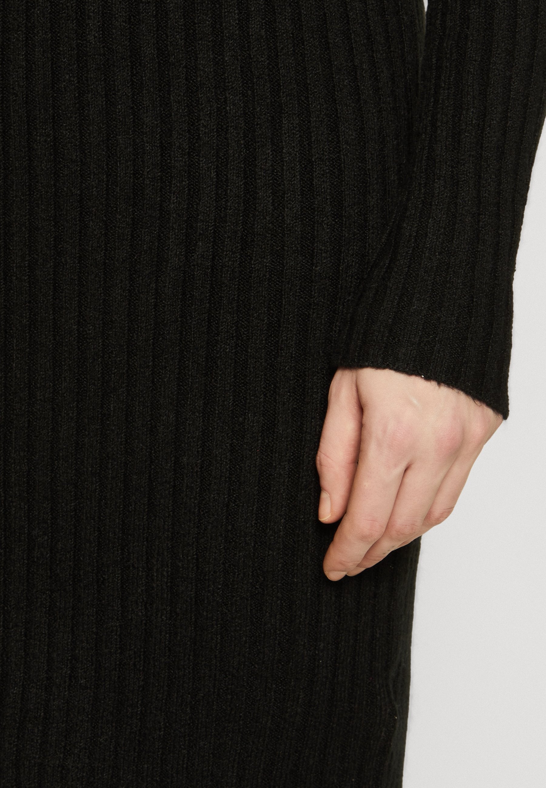 GAP PUFF MINI SWEATER DRESS
