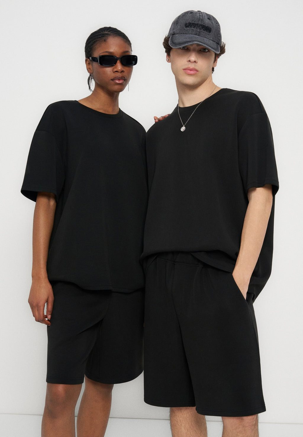 YOURTURN OVERSIZED FIT & SHORTS SET