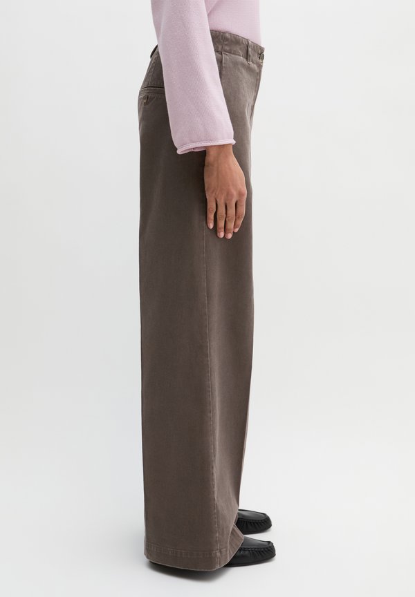 Marc O'Polo MARGO WIDE - PIGMENT DYE MID WAIST