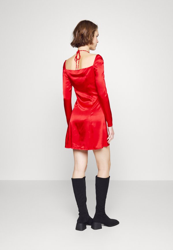 Calvin Klein Jeans CUT OUT RUCHED DETAILING DRESS