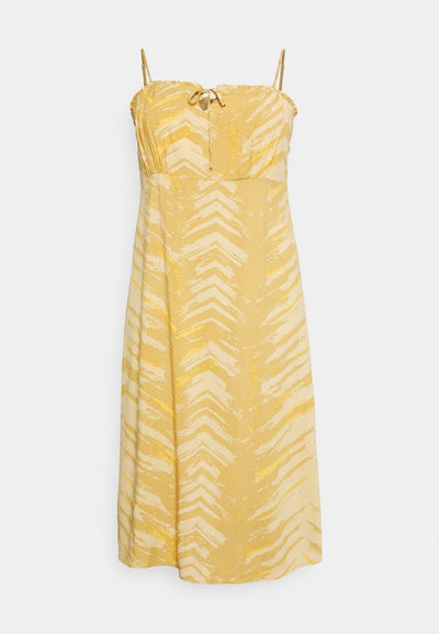 ONLY Carmakoma CARNOVA LIFE STRAP ALEXA MIDI DRESS