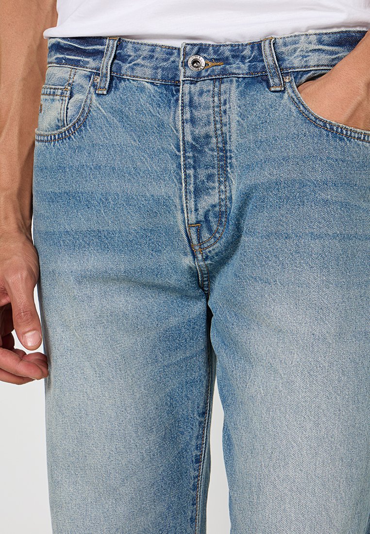 Armani Exchange Jeans Tapered Fit Media 5