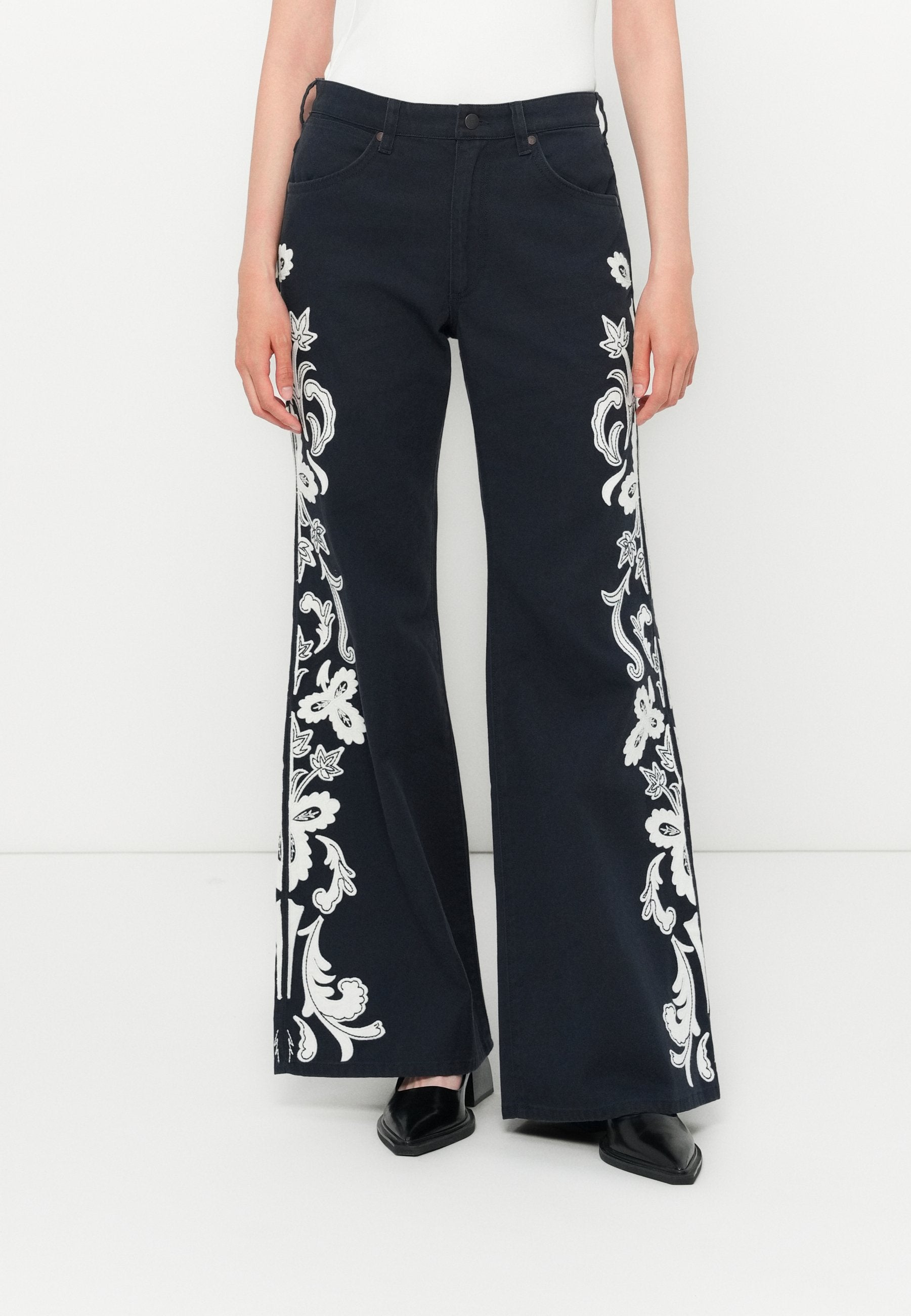 Wrangler 70S FLARE