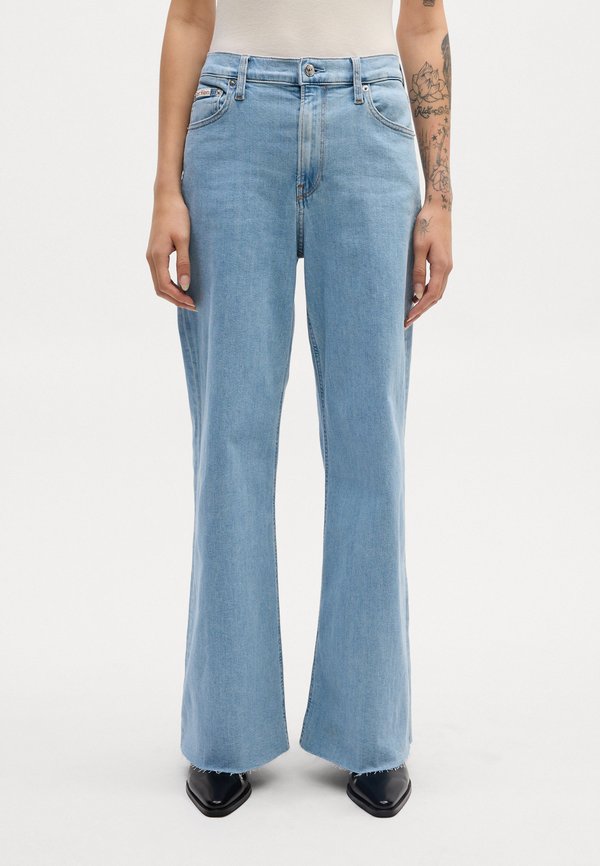 Calvin Klein Jeans ULTRA HIGH