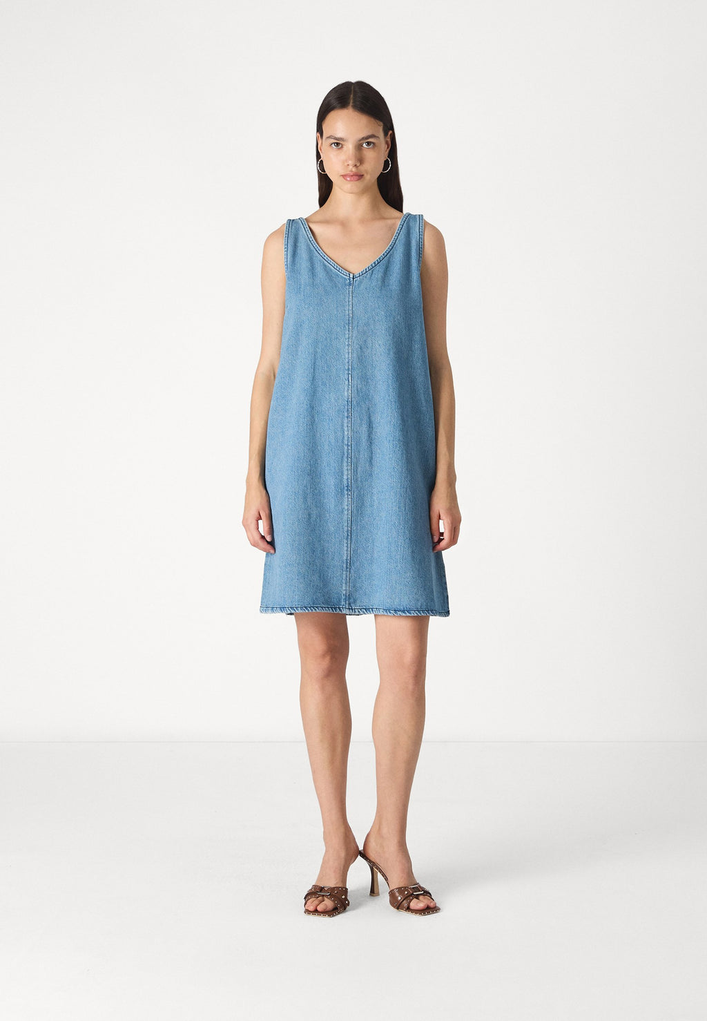 ONLBARBARA DRESS  Media 3