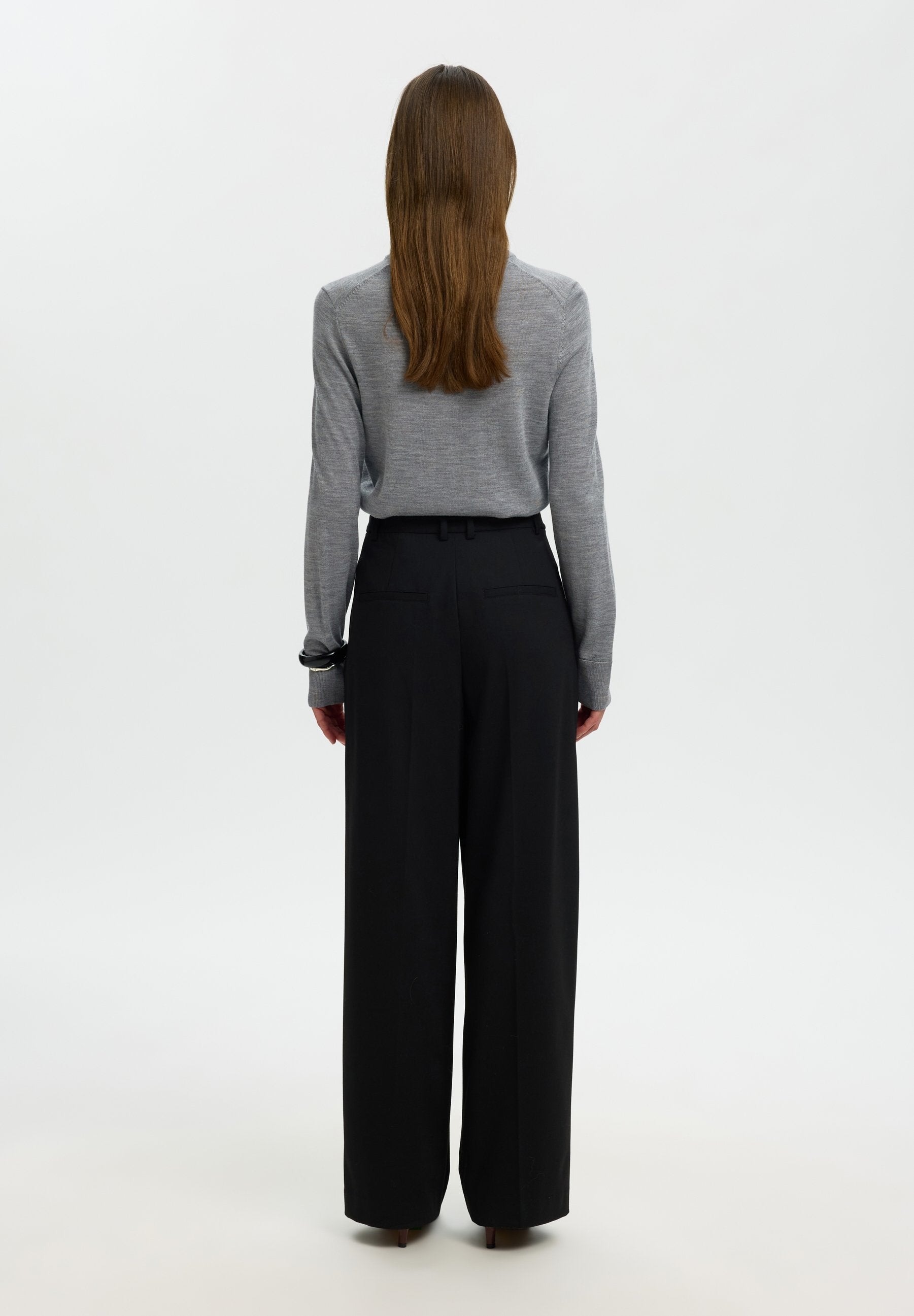 Selected SLFTHEA LS KNIT MERINO O-NECK NOOS
