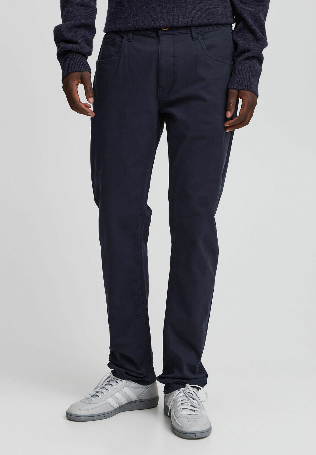 BHRODNEY PANTS SLIM/ REGULAR FIT NARROW LEG Media 3