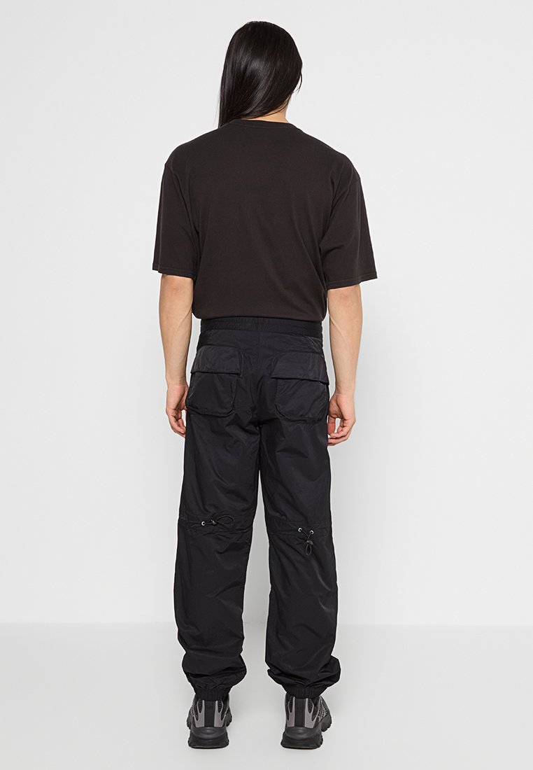 A-COLD-WALL* CINCH