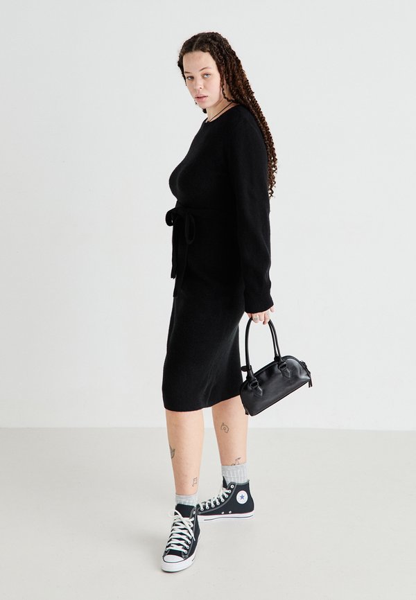 Vero Moda Curve VMCPIPPA -NECK DRESS