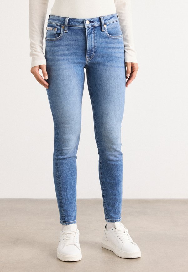 Calvin Klein Jeans MID RISE