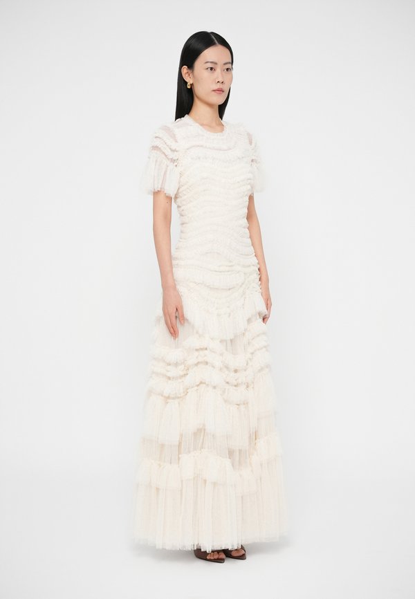 Needle & Thread EXCLUSIVE WILD ROSE SHORT SLEEVE GOWN
