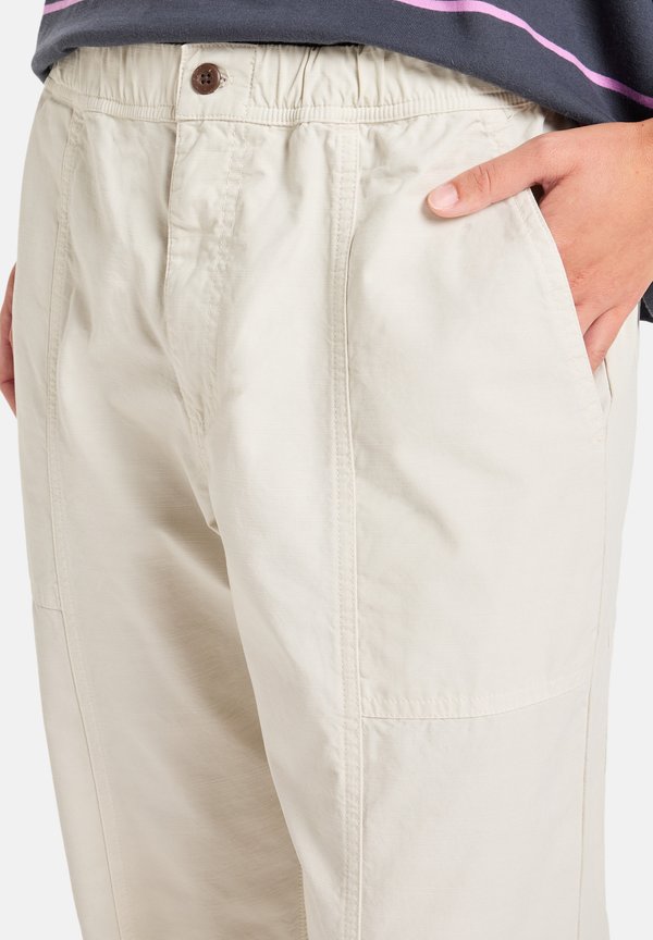 Quiksilver TRIPLE CROWN
