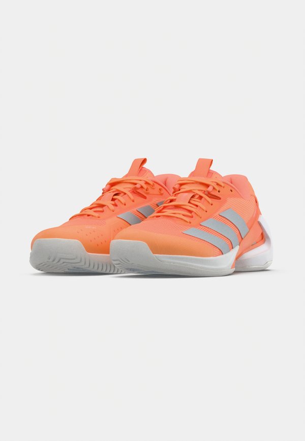 adidas Performance ADIZERO UBERSONIC 5