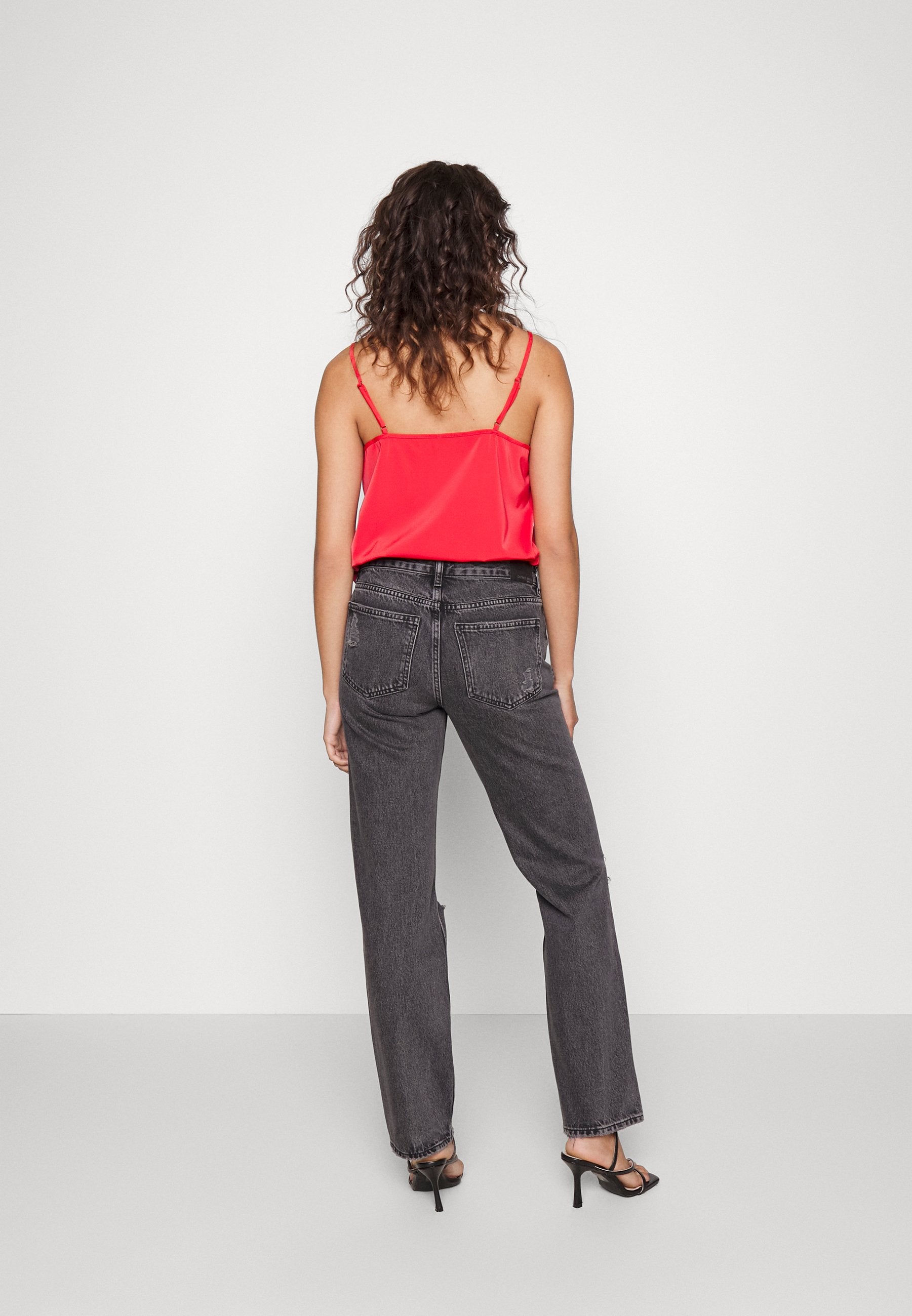 Gina Tricot LOW