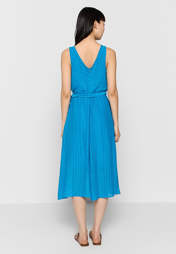 DKNY