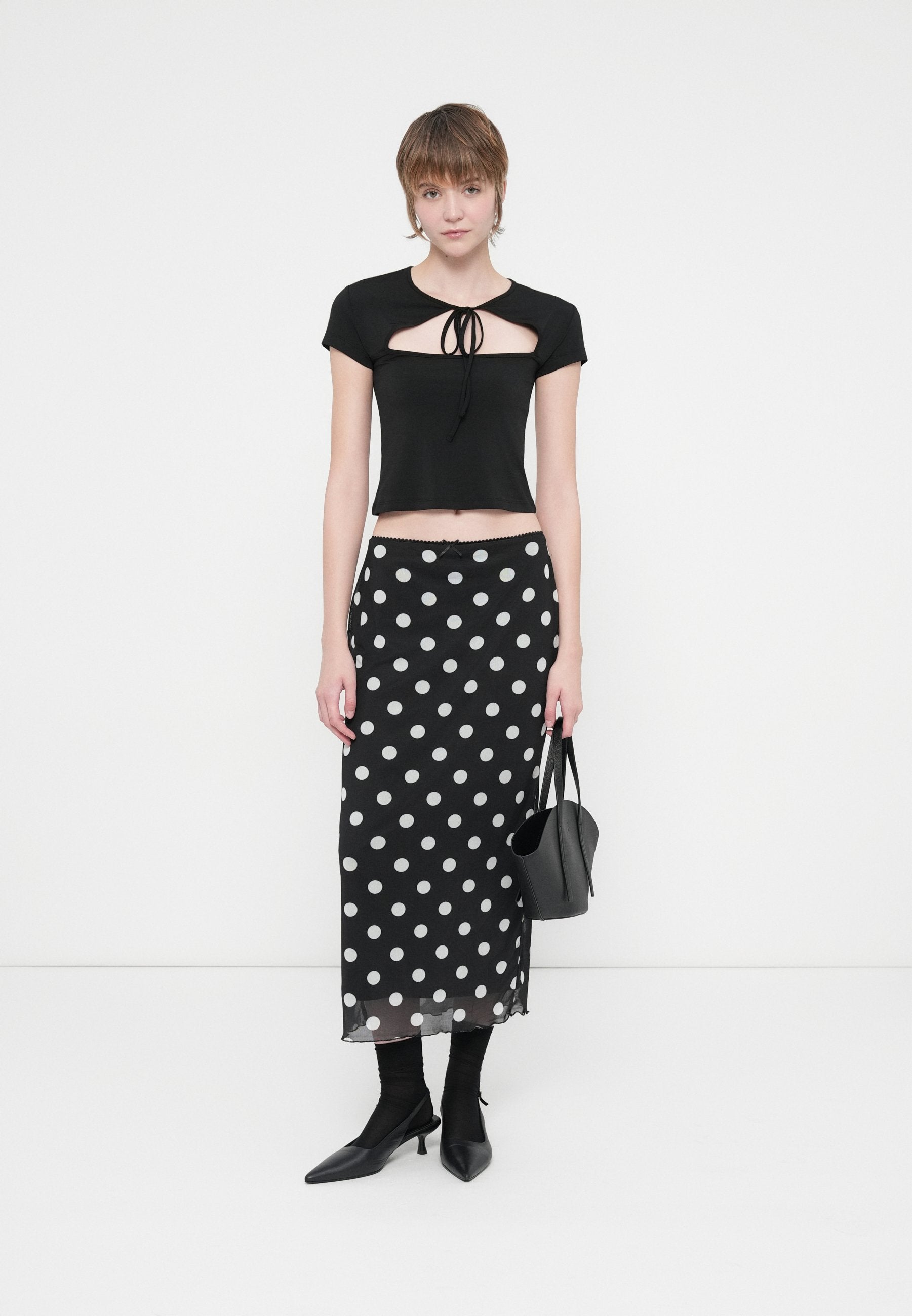 Noisy May Maxi Mesh