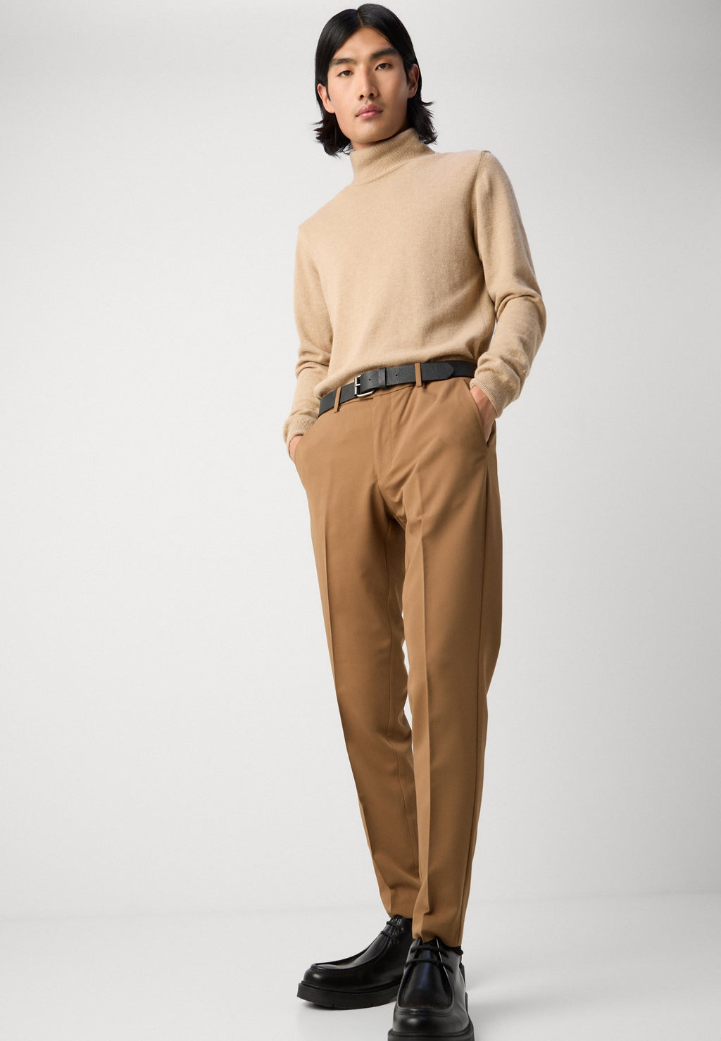 FINE CLUB PANTS Media 7