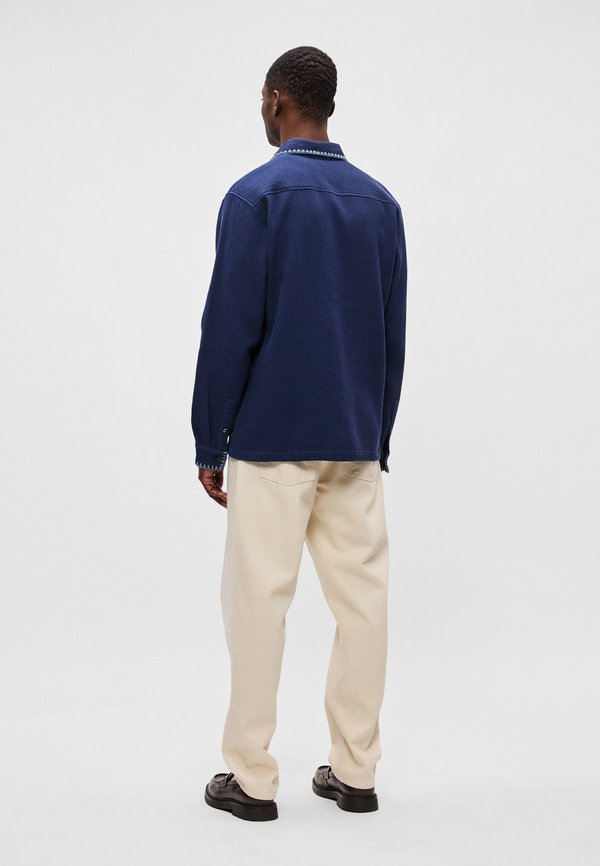 Scotch & Soda WAFFLE STRUCTURE RELAXED FIT SHIRT