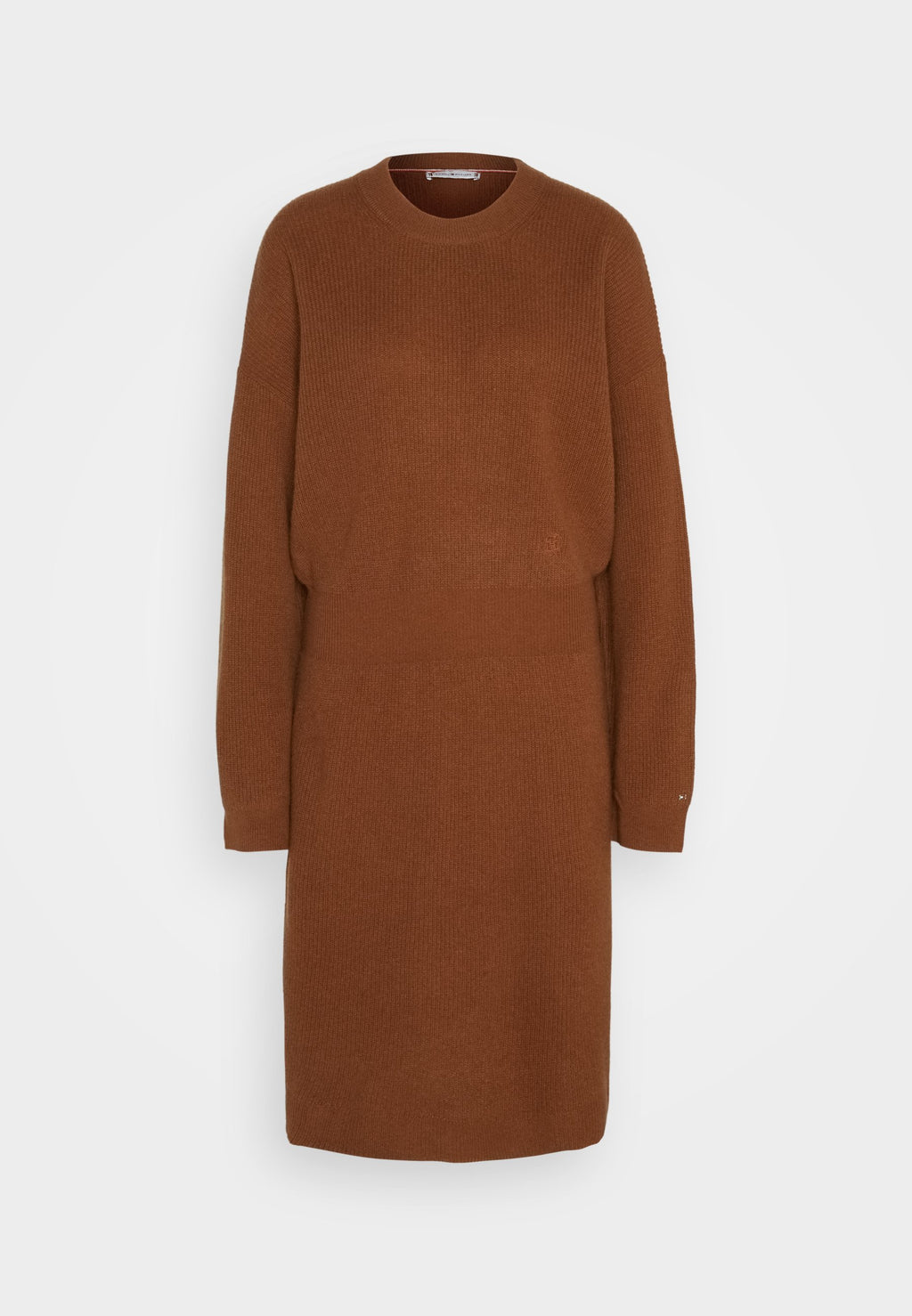 WAISTED DRESS Media 1