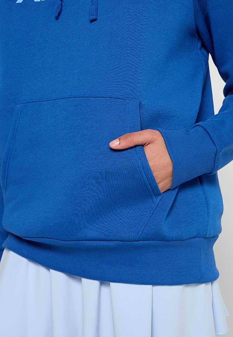 Under Armour RIVAL