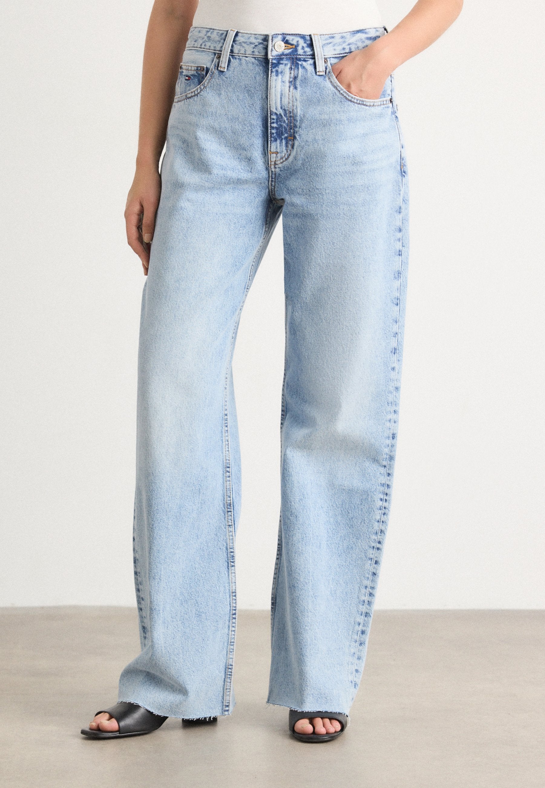 Tommy Jeans MIA RELAXED STRAIGHT