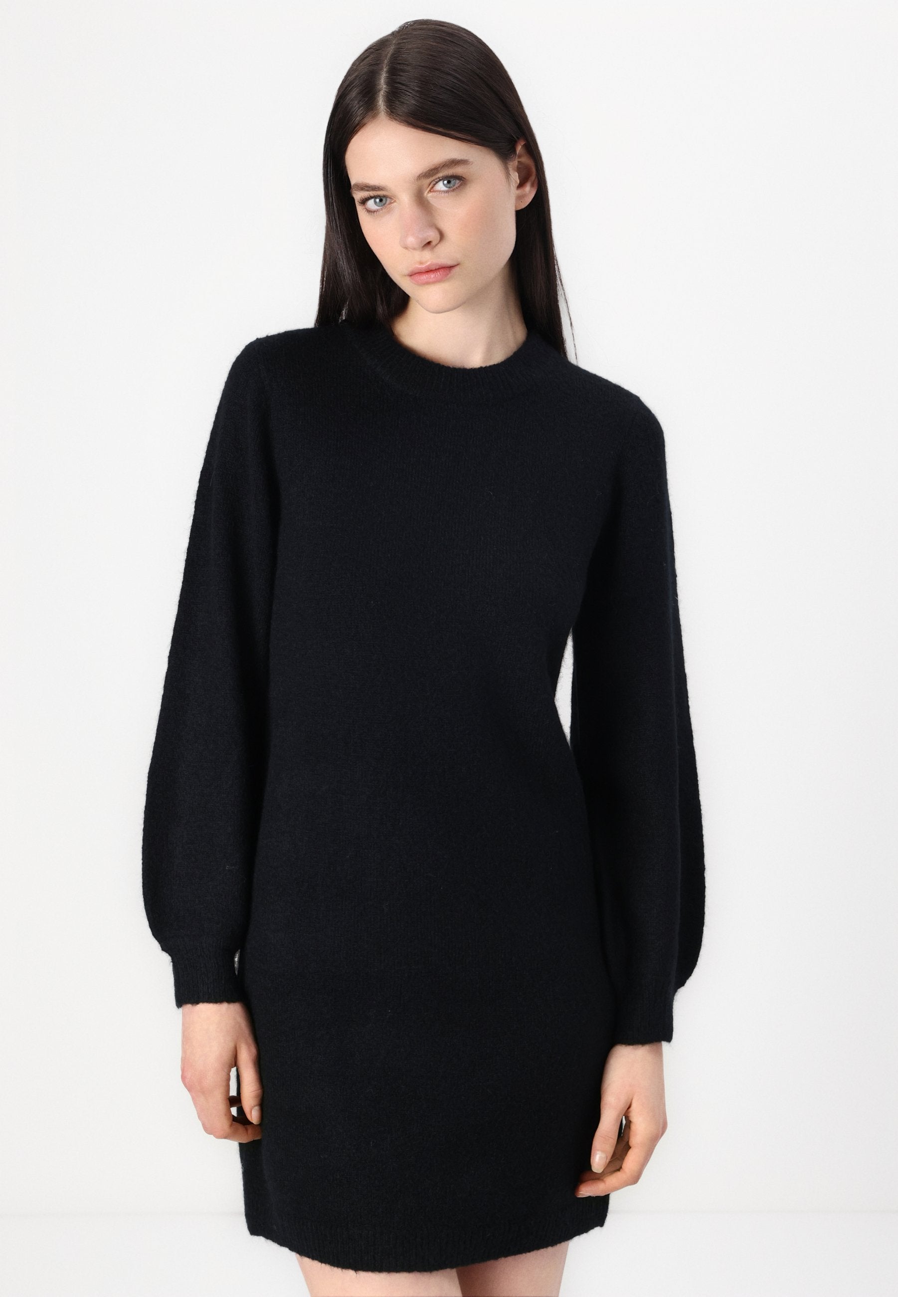 Object OBJEVE NONSIA DRESS