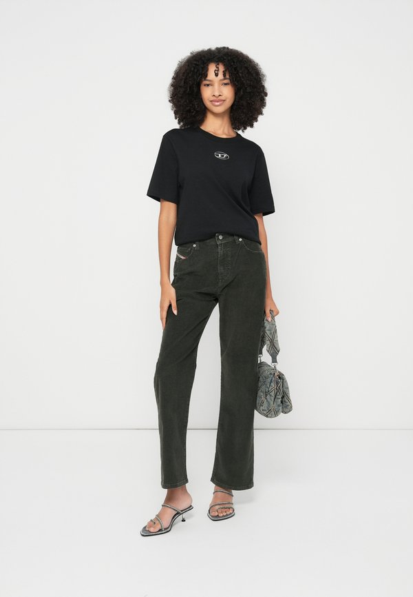 Diesel PANTALONI