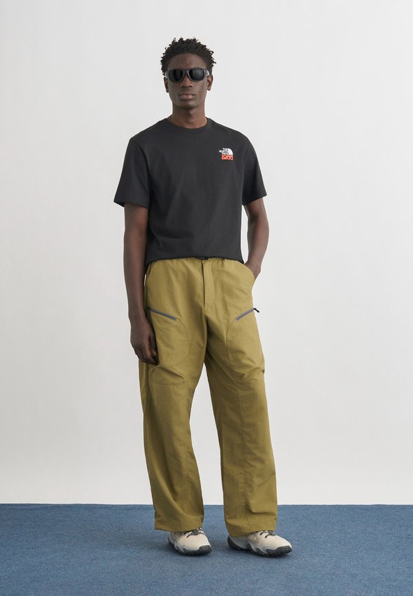 The North Face HALF DOME RELAXED SHORT SLEEVE TEE GRAPHIC