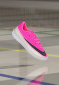 Nike Performance VAPOR 17 ACADEMY IC UNISEX - Indoor football boots - white/black/hyper pink