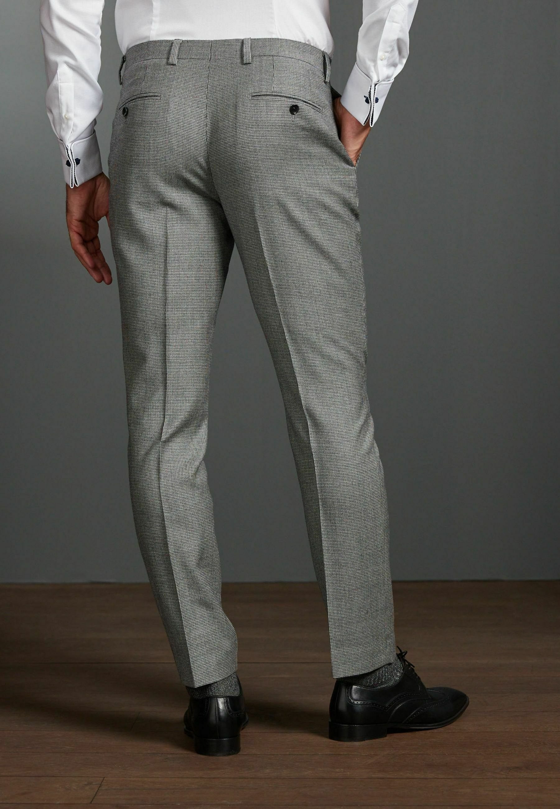 Next SLIM FIT SIGNATURE EMPIRE MILLS 100% WOOL PUPPYTOOTH SUIT: TROUSERS