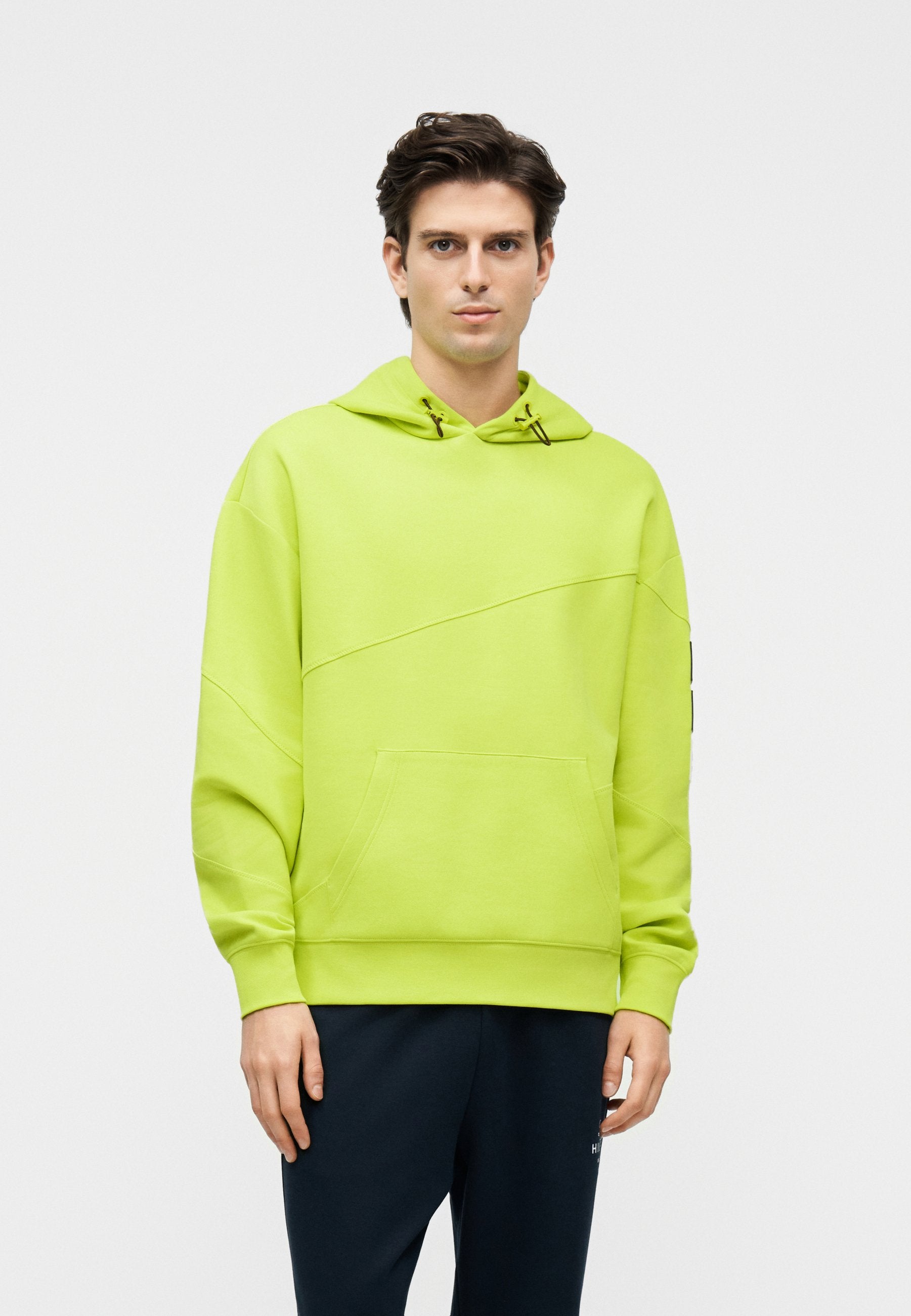 SAILING HOODIE Media 3