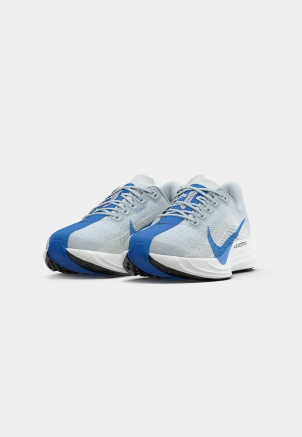 Nike Performance PEGASUS PLUS