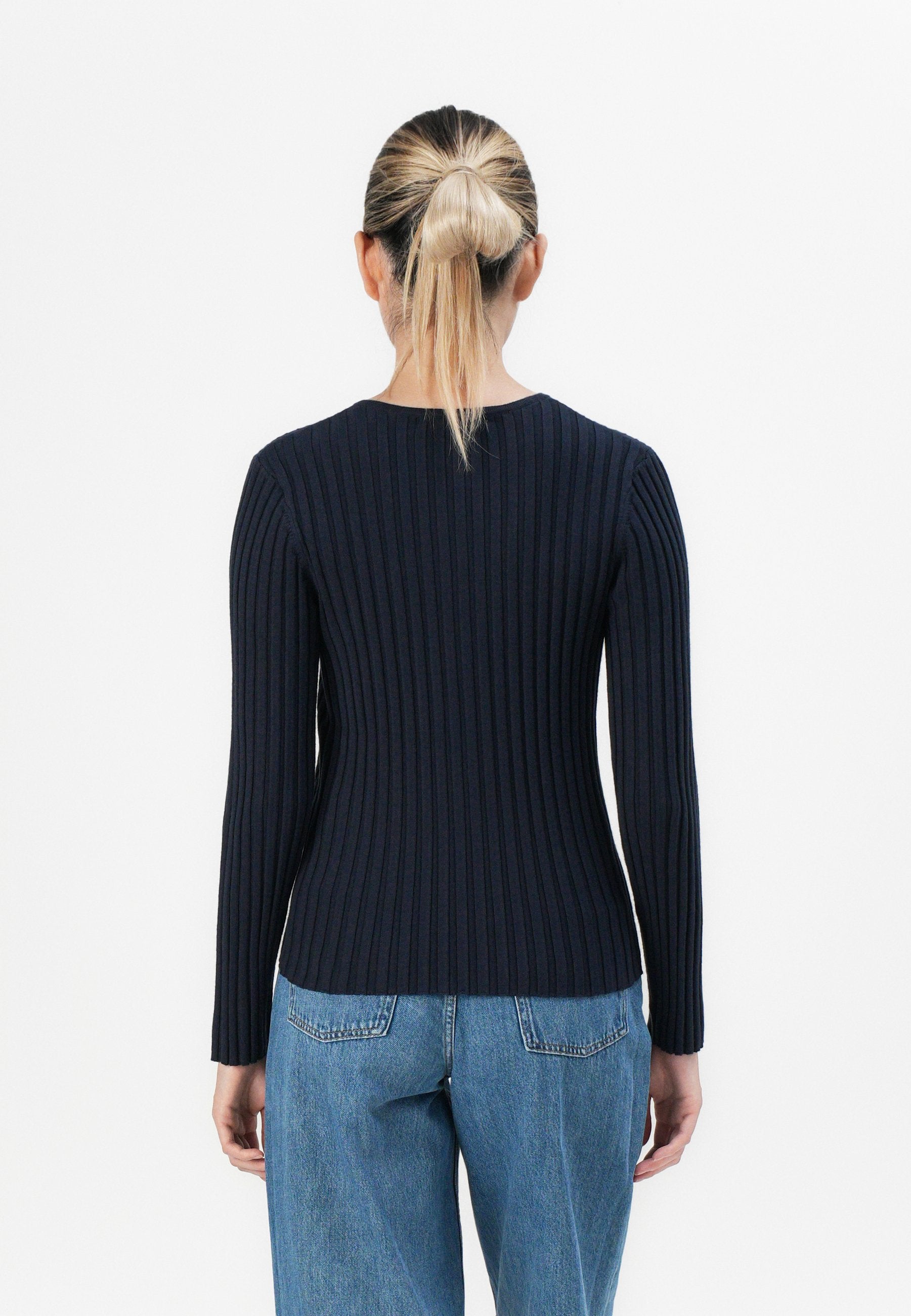 Selected SLFHELEN BUTTON O NECK