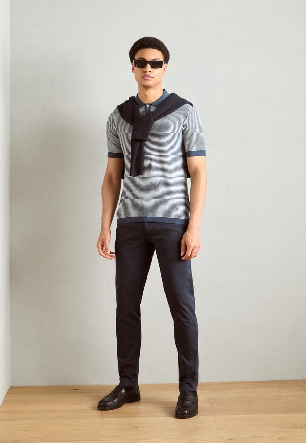Marc O'Polo STIG SHAPED FIT SHAPED LEG REGULAR LENGTH WELT POCKETS